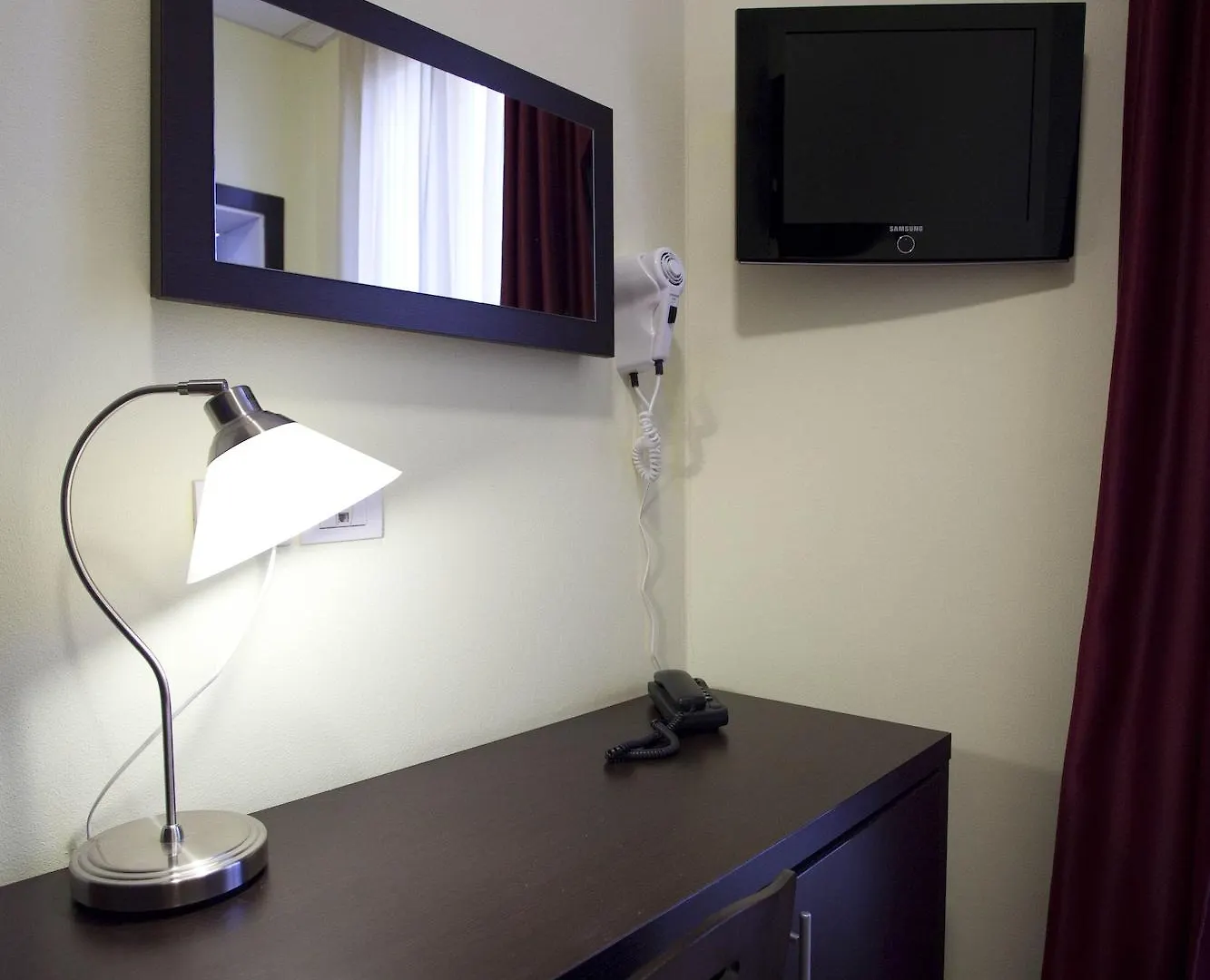 Hotel Alibi Rimini 3*,  Italy