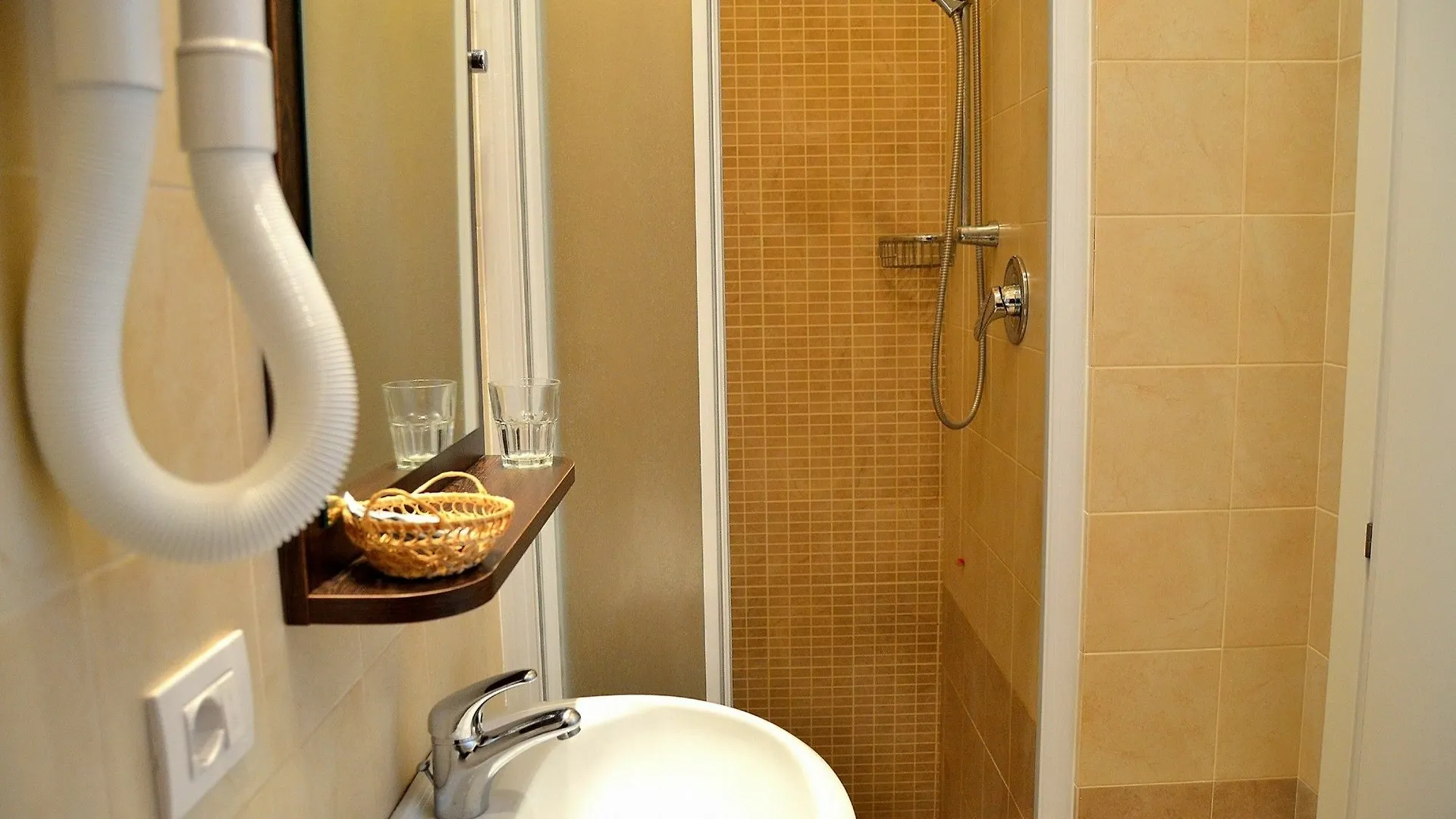 Hotel Alibi Rimini
