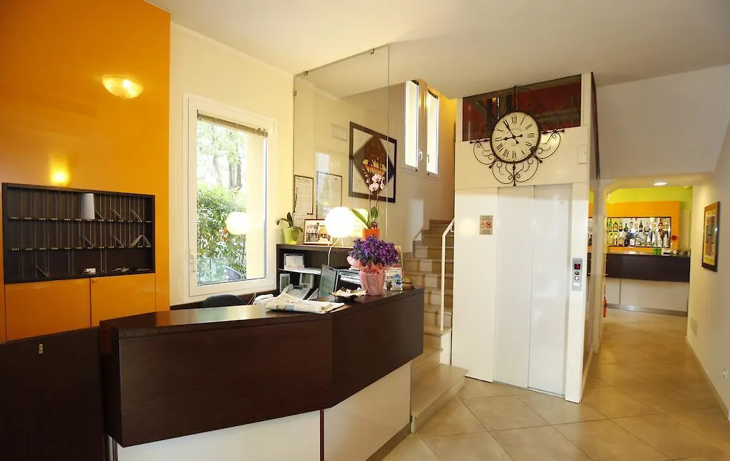 Hotel Alibi Rimini