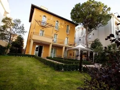Hotel Alibi Римини