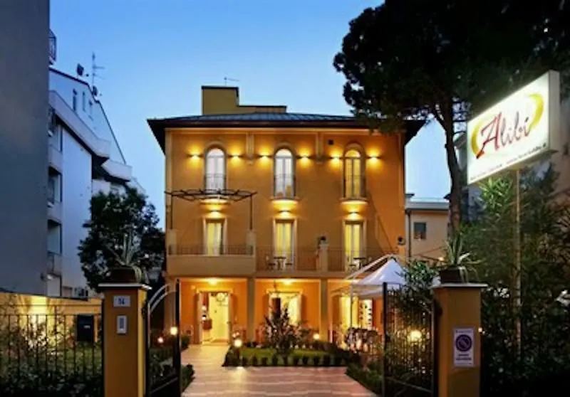 Hotel Alibi Римини